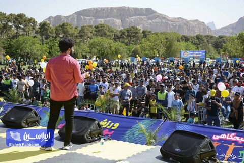 همایش ورزش صبحگاهی خانواده بزرگ فولاد مبارکه