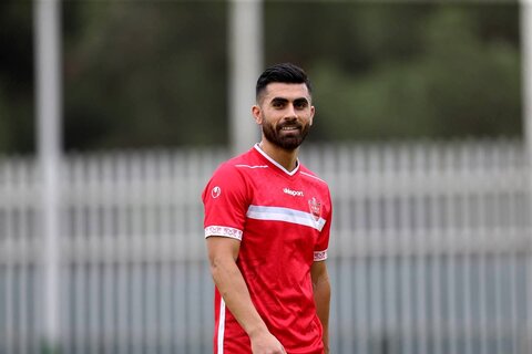 سینا اسدبیگی: پرسپولیس شخصیت قهرمانی دارد