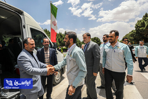 بازدید وزیر امور اقتصادی و دارایی از خطوط تولید و طرح های توسعه فولاد مبارکه