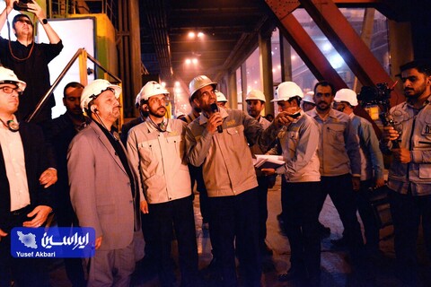 بازدید وزیر امور اقتصادی و دارایی از خطوط تولید و طرح های توسعه فولاد مبارکه