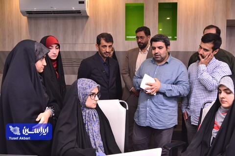 حضور مدیرعامل فولاد مبارکه در سومین روز از رویداد هنری «روایت پیشرفت»