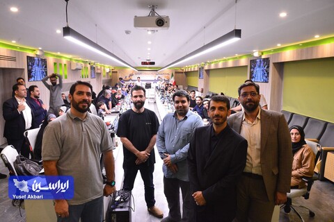 حضور مدیرعامل فولاد مبارکه در سومین روز از رویداد هنری «روایت پیشرفت»