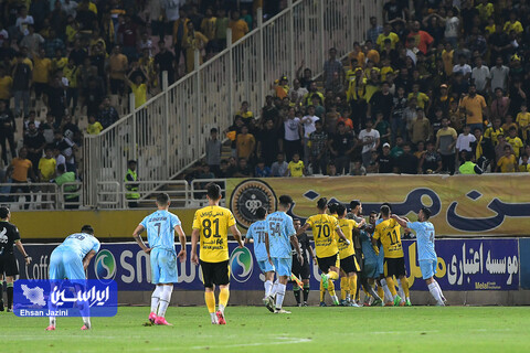 تبعات درگیری در پایان دیدار/ گل‌گهری‌ها، مدافع و مترجم سپاهان را مصدوم کردند