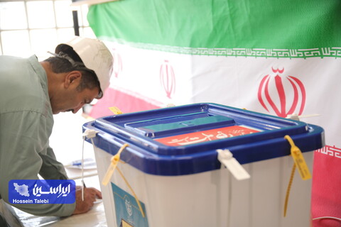 برگزاری انتخابات ریاست جمهوری در ناحیه نورد گرم شرکت فولاد مبارکه