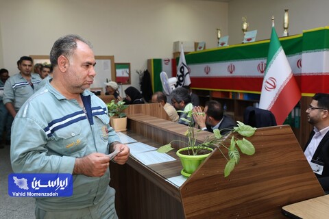 برگزاری انتخابات ریاست جمهوری در ناحیه نورد سرد شرکت فولاد مبارکه
