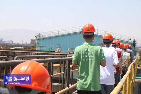 بازدید دانش‌آموزان نخبه شرکت کننده در المپیاد فیزیک از شرکت فولاد مبارکه