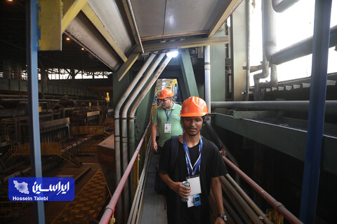 بازدید دانش‌آموزان نخبه شرکت کننده در المپیاد فیزیک از شرکت فولاد مبارکه