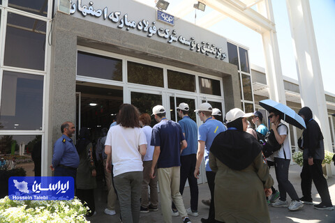 بازدید دانش‌آموزان نخبه شرکت کننده در المپیاد فیزیک از شرکت فولاد مبارکه