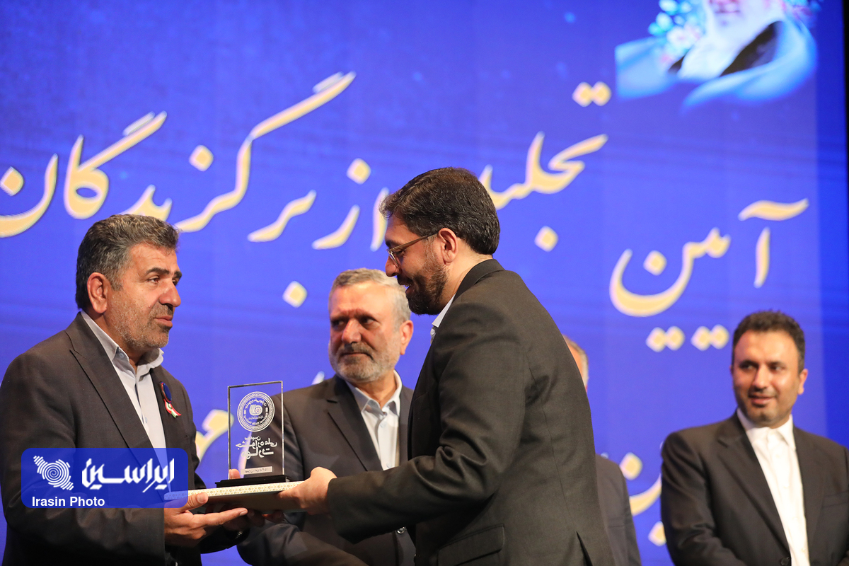 تقدیر از شرکت فولاد مبارکه به عنوان خیّر مهارت‌آموزی در کشور