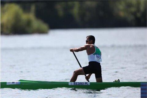 رضایی به مرحله یک چهارم نهایی قایقرانی رفت