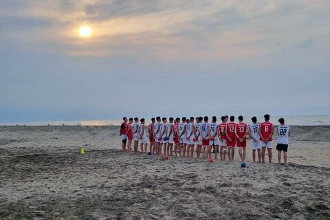 اردو ملی‌پوشان نوجوان هندبال ساحلی در بندر انزلی