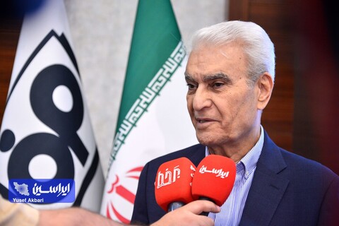 نشست صمیمی شرکت فولاد مبارکه و شرکای کسب و کار عرصه لوازم خانگی