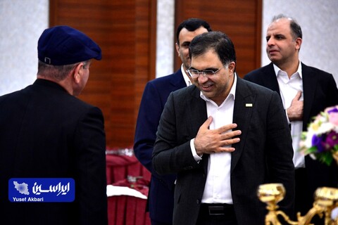 نشست صمیمی شرکت فولاد مبارکه و شرکای کسب و کار عرصه لوازم خانگی