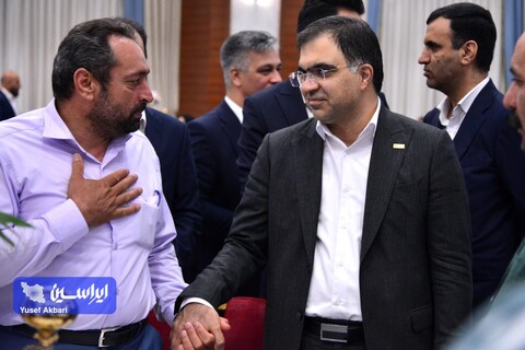 نشست صمیمی شرکت فولاد مبارکه و شرکای کسب و کار عرصه لوازم خانگی