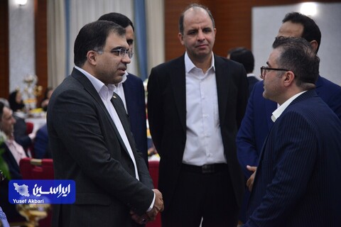 نشست صمیمی شرکت فولاد مبارکه و شرکای کسب و کار عرصه لوازم خانگی