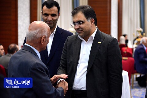 نشست صمیمی شرکت فولاد مبارکه و شرکای کسب و کار عرصه لوازم خانگی