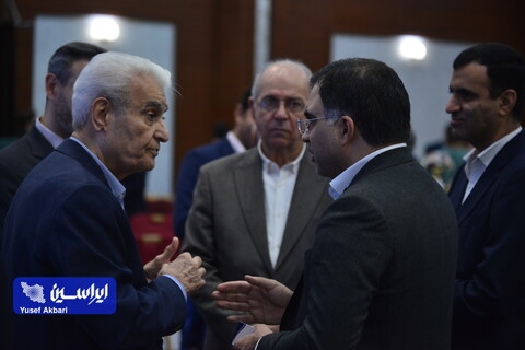 نشست صمیمی شرکت فولاد مبارکه و شرکای کسب و کار عرصه لوازم خانگی