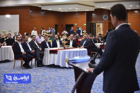 نشست صمیمی شرکت فولاد مبارکه و شرکای کسب و کار عرصه لوازم خانگی