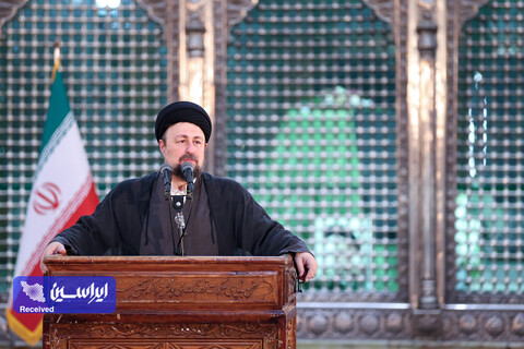 تجدید میثاق رئیس جمهور و اعضای هیئت دولت چهاردهم با آرمان‌های امام راحل