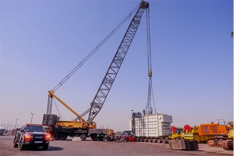 تخلیه و بارگیری کالاهای یخچالی در بنادر غرب هرمزگان ۱۱ درصد افزایش یافت