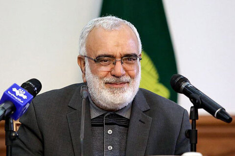 توانمندسازی مددجویان و تبدیل کمیته امداد به نهاد اشتغال‌آفرین