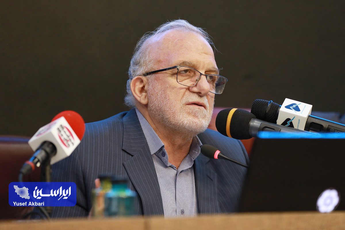 صنایع برای سرمایه‌گذاری در نیروهای تجدید پذیر برنامه‌ریزی داشته باشند