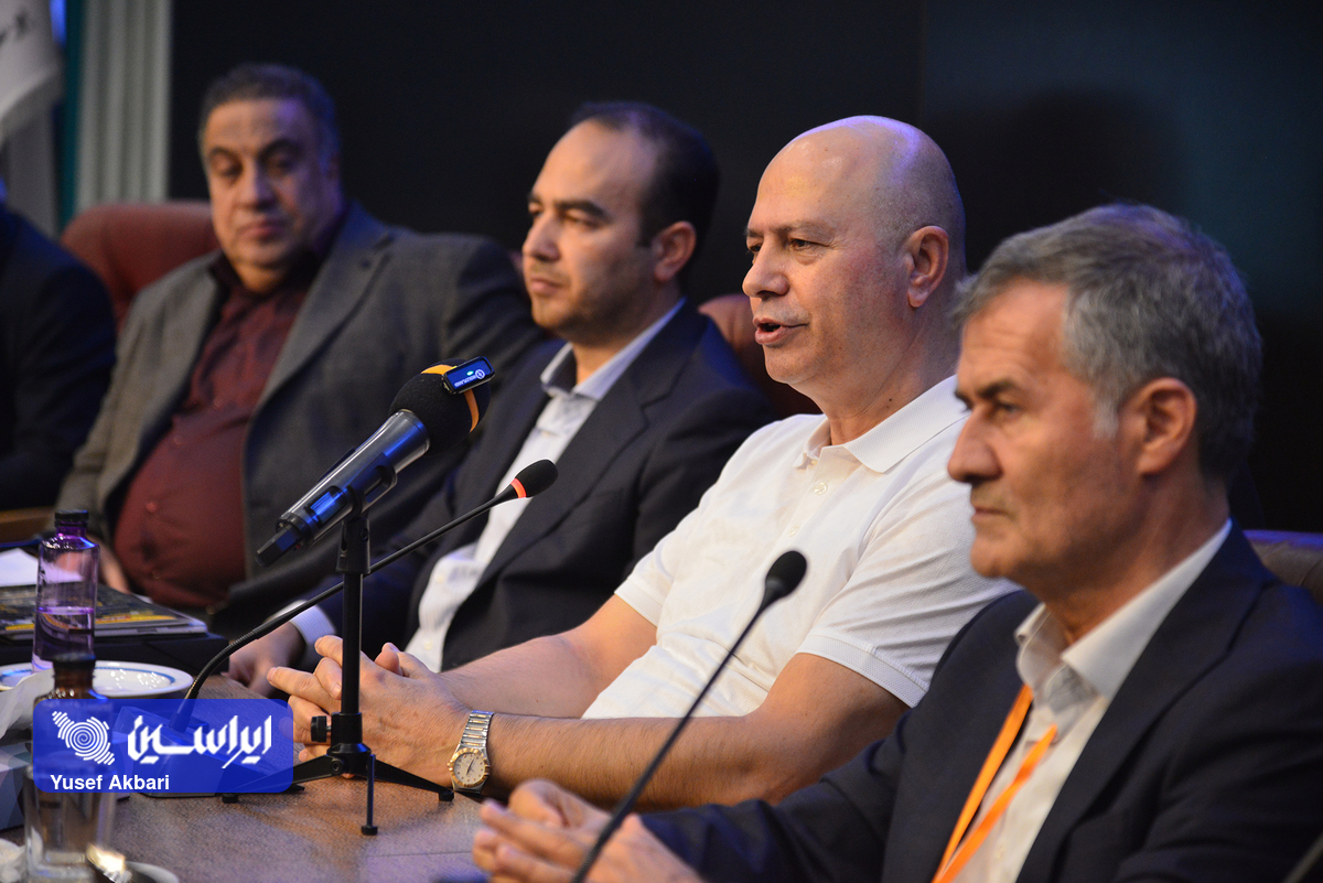 استراتژی مدون صنعت فولاد در کشور تدوین شود