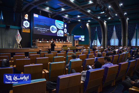 پنل سوم همایش «توسعه متوازن و پایدار صنعت آهن و فولاد ایران»