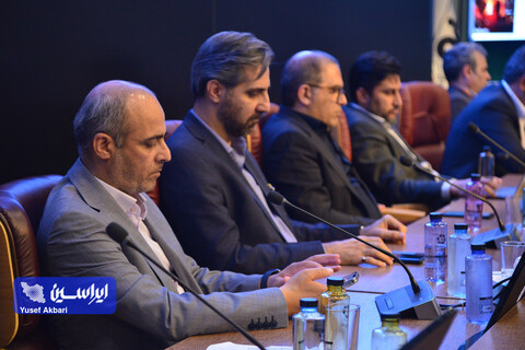 پنل چهارم همایش «توسعه متوازن و پایدار صنعت آهن و فولاد ایران»