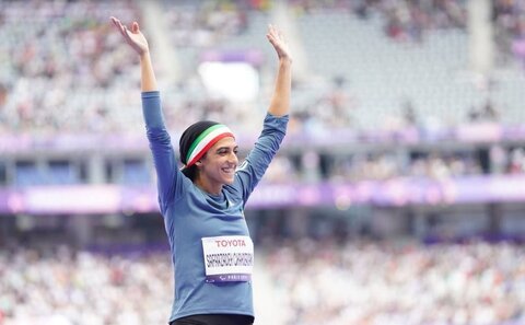 هاجر صفرزاده: برای نخستین بار در پارالمپیک شرکت کردم و مدال نقره به دست آوردم