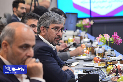 نشست معاون علمی رئیس جمهور با زیست‌بوم نوآوری و فناوری گروه فولاد مبارکه