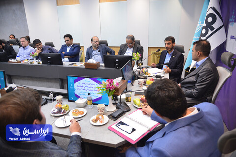 نشست معاون علمی رئیس جمهور با زیست‌بوم نوآوری و فناوری گروه فولاد مبارکه