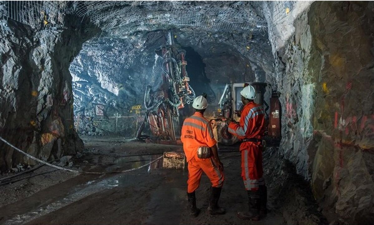 علل انفجار معدن طبس تا ۱۰ روز آینده مشخص می شود