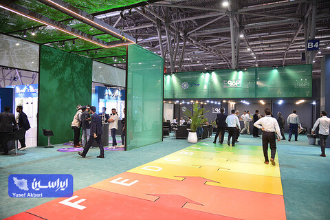 آیین افتتاح و غرفه گروه فولاد مبارکه در اولین روز از دومین نمایشگاه تخصصی انرژی‌های نو و تجدیدپذیر اصفهان