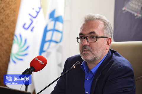 تولید سازه‌های نیروگاه‌های خورشیدی در دستور کار فولاد متیل / برای واردات سازه‌های هر مگاوات برق خورشیدی ۳۵ هزار دلار ارز از کشور خارج می‌شود