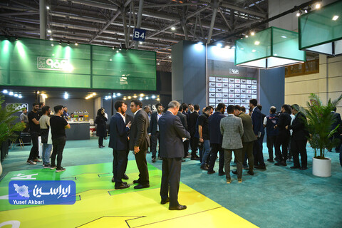 غرفه گروه فولاد مبارکه در سومین روز از نمایشگاه تخصصی انرژی‌های نو و تجدیدپذیر اصفهان