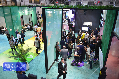 غرفه گروه فولاد مبارکه در سومین روز از نمایشگاه تخصصی انرژی‌های نو و تجدیدپذیر اصفهان