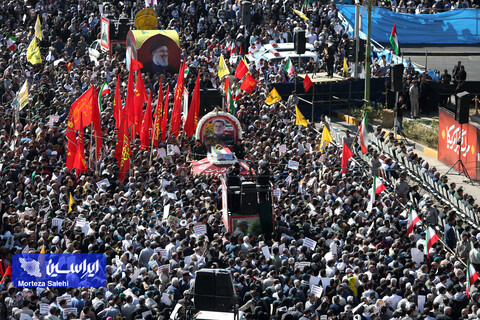 آئین تشییع پیکر مطهر سرلشکر شهید عباس نیلفروشان در اصفهان