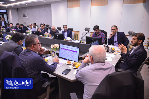 بازدید هیئت مدیره فولاد مبارکه از صندوق سرمایه گذاری خطرپذیر فولاد مبارکه