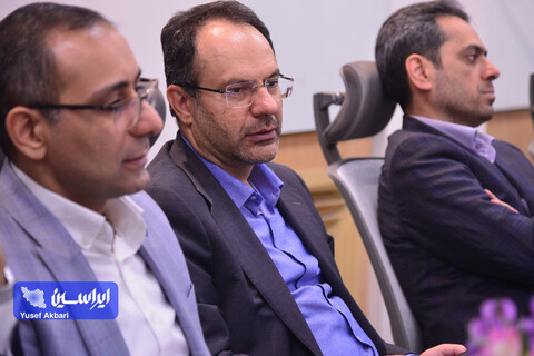 بازدید هیئت مدیره فولاد مبارکه از صندوق سرمایه گذاری خطرپذیر فولاد مبارکه