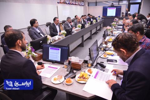 بازدید هیئت مدیره فولاد مبارکه از صندوق سرمایه گذاری خطرپذیر فولاد مبارکه