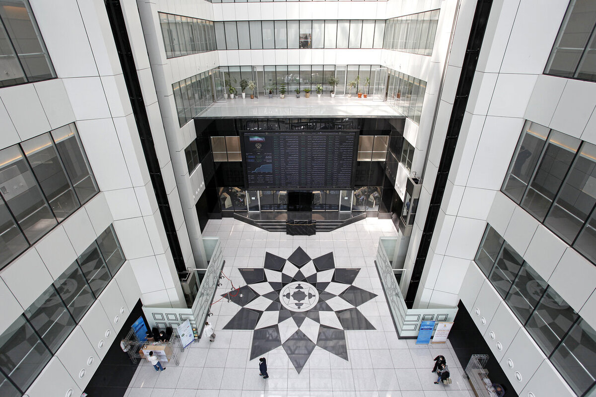 تحولات شاخص کل بازار سرمایه در هفته سوم خرداد