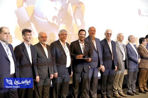 مدیرعامل شرکت ورق خودرو به عنوان کارشناس برتر صنعت فولاد کشور انتخاب شد