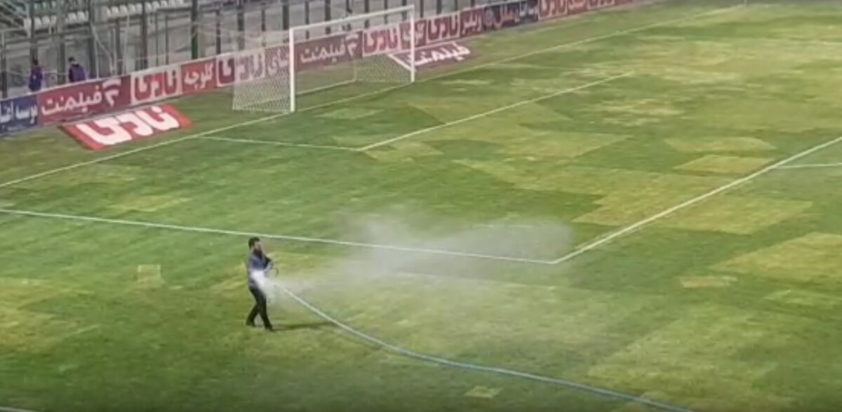 بازگشت آبیاری ورزشگاه فولادشهر به تنظیمات کارخانه!
