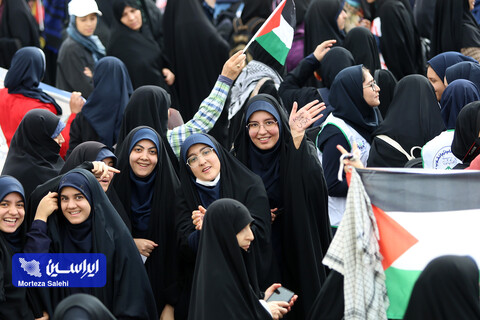 راهپیمایی 13 آبان