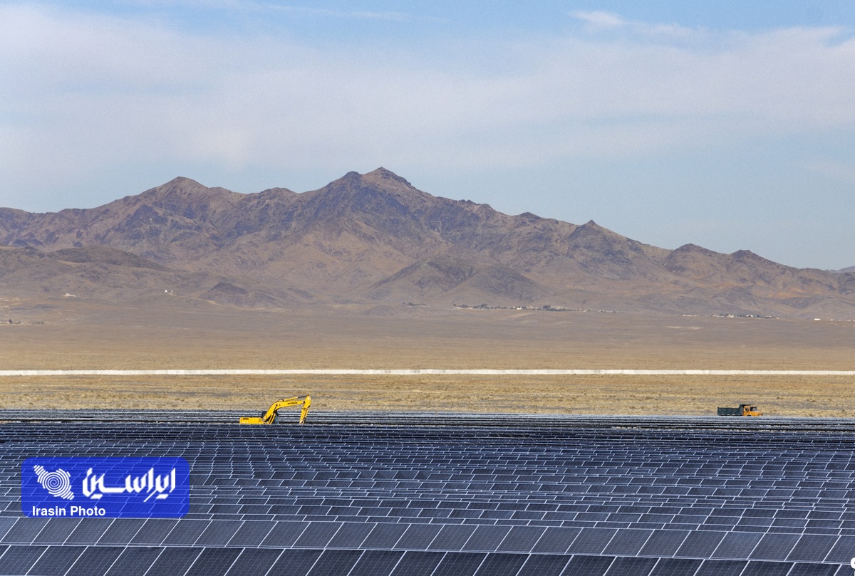 توسعه نیروگاه‌های خورشیدی، درمانی پایدار برای ناترازی انرژی در استان اصفهان