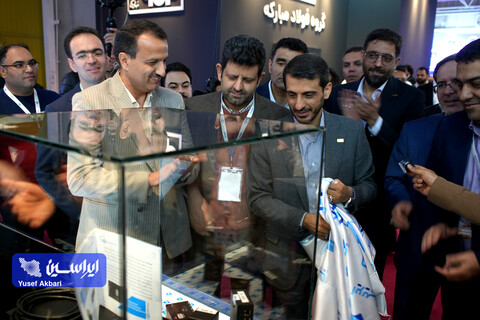 محصول ایریسا آیز(IrisaEYEs) در بیست و یکمین نمایشگاه ایران متافو رونمایی شد