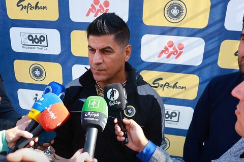 مهدی کریمیان: تا روز آخر برای قهرمانی می‌جنگیم