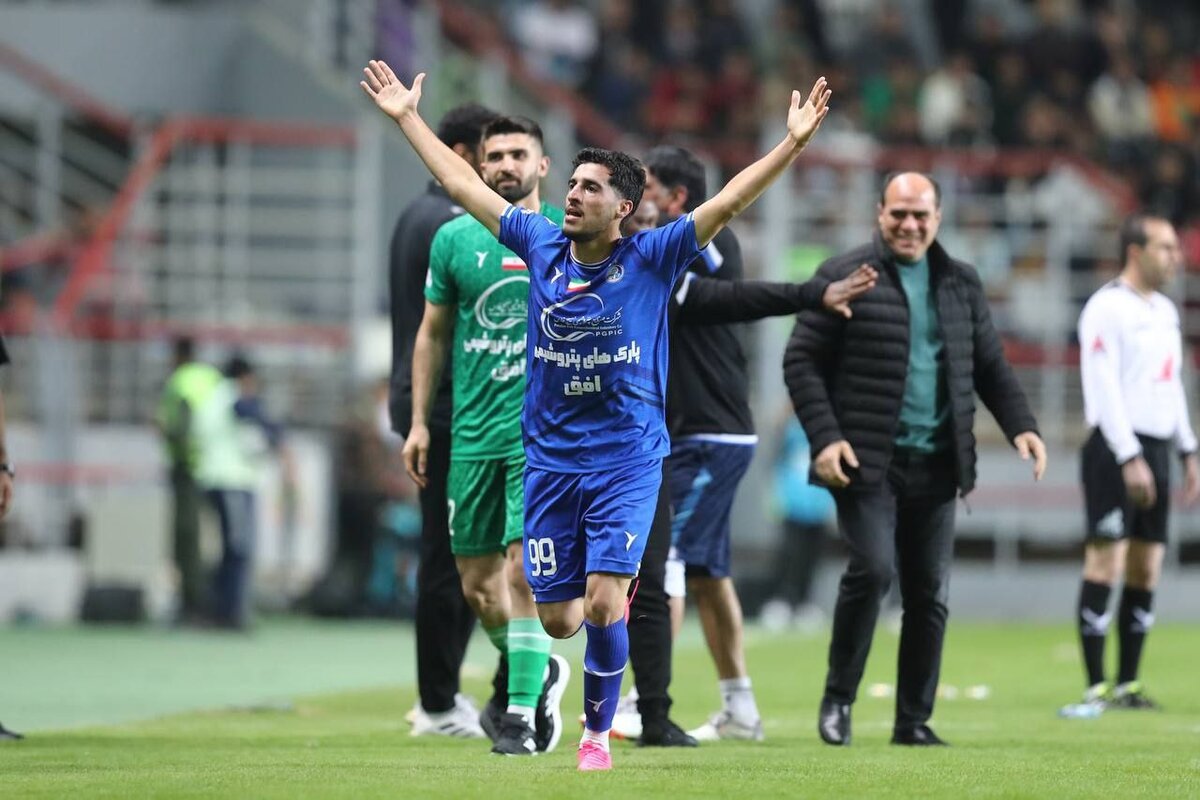 برد شیرین استقلال در اهواز