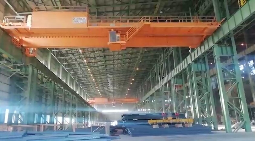 اجرای موفقیت‌آمیز پروژه تغییر مکانیزم حرکت طولی جرثقیل‌های ۳۰ تن فولادسازی۲ فولاد آلیاژی ایران